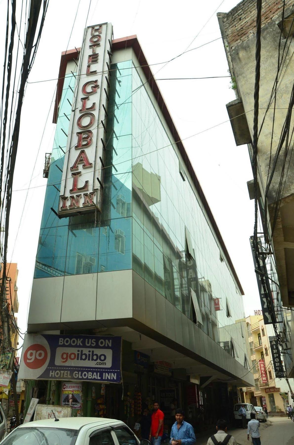 Super Hotel O Global Nueva Delhi Exterior foto